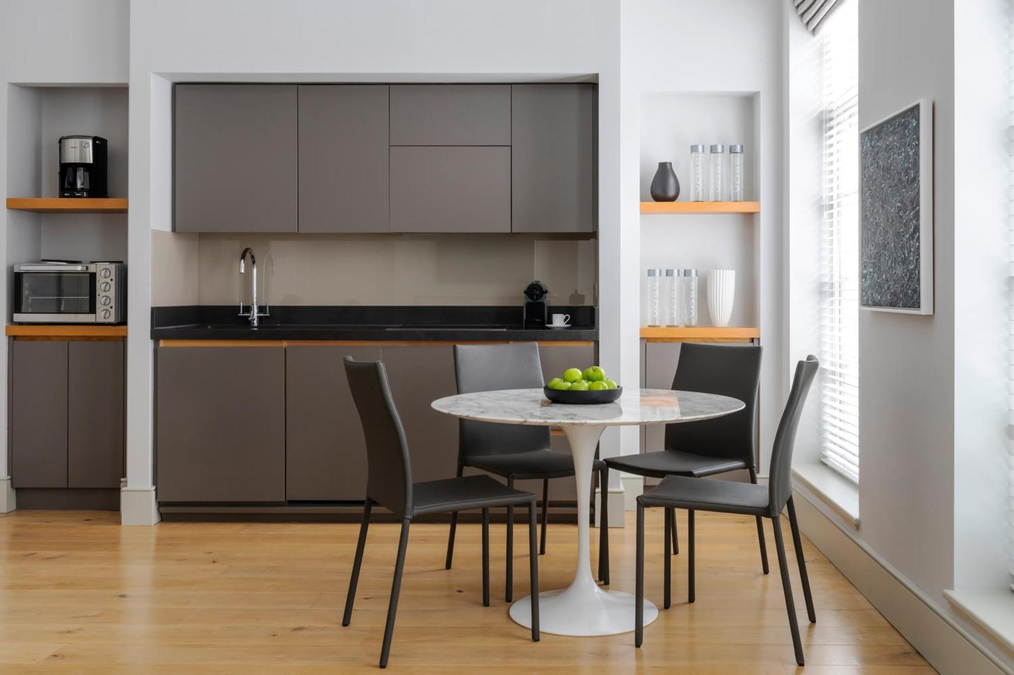 One Bedroom Platinum Suite